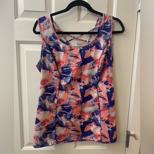 Bravissimo workout tank size 12, really curvy.  EUC-like new.